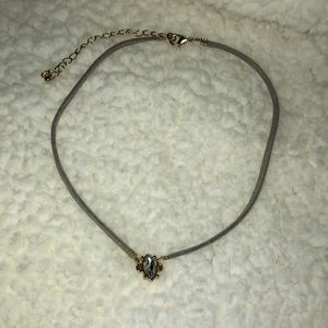 Gray crystal chocker
